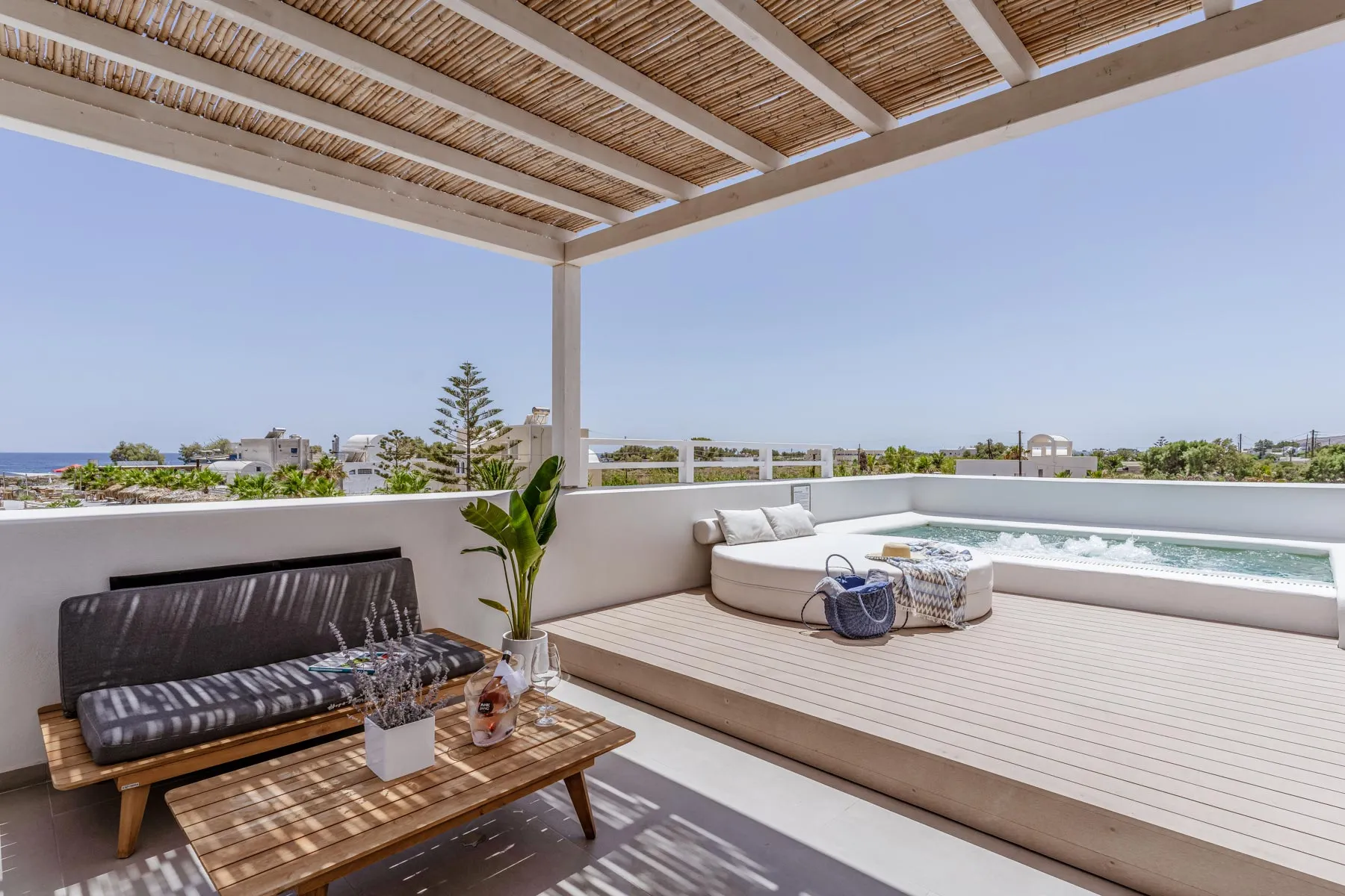Suite with Balcony & Whirlpool Bath