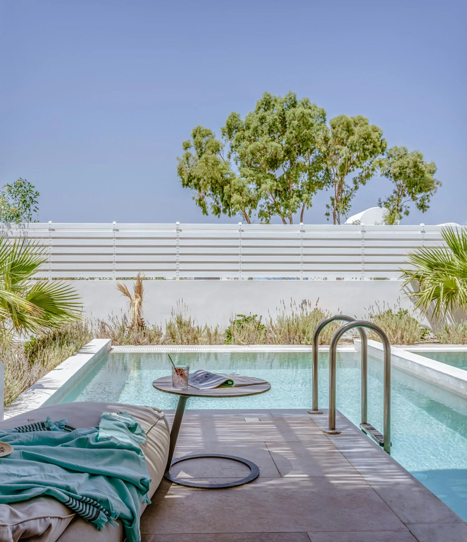 Swim-up Deluxe Double Room with Terrace & Whirlpool Bath